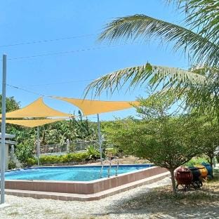 Four-Bedroom Seascape Villa with Outdoor Pool Vacation rental in Calabarzon