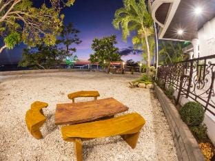 Beachfront Mansion Calatagan with Outdoor Pool Vacation rental in Calabarzon