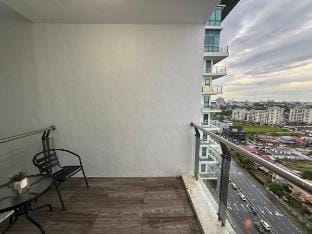 Free Parking|2-10 Pax|3Room 2Bath @Vivacity Jazz 2 Vacation rental in Kuching