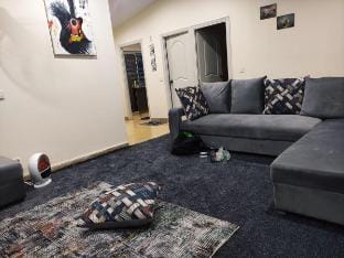 QB Elegant house | Valley view Wifi Netflix Parkng Villa in Islamabad