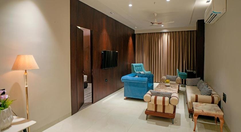 Hotel Midas Inn Hotel in Uttar Pradesh