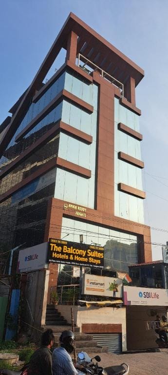 The Balcony Suites I Gachibowli Hotel in Hyderabad
