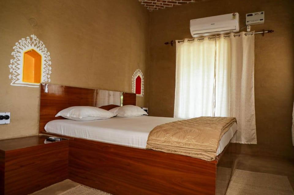 Mud Haven Farm Hotel in Haryana