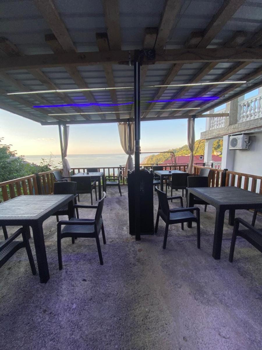 Guest House Geno Bed and Breakfast in Batumi