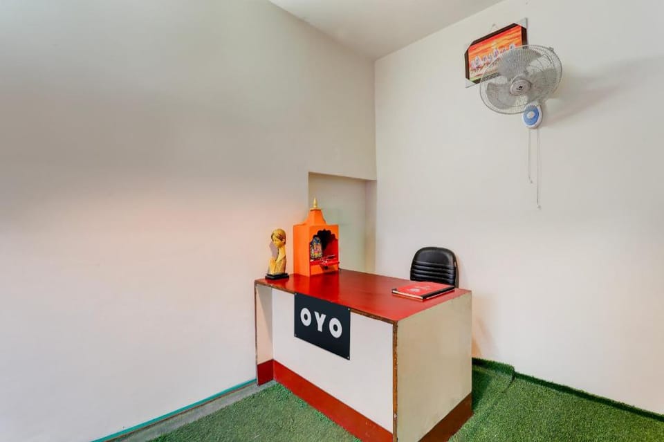 Super Hotel O Aastha Inn Hotel in Lucknow