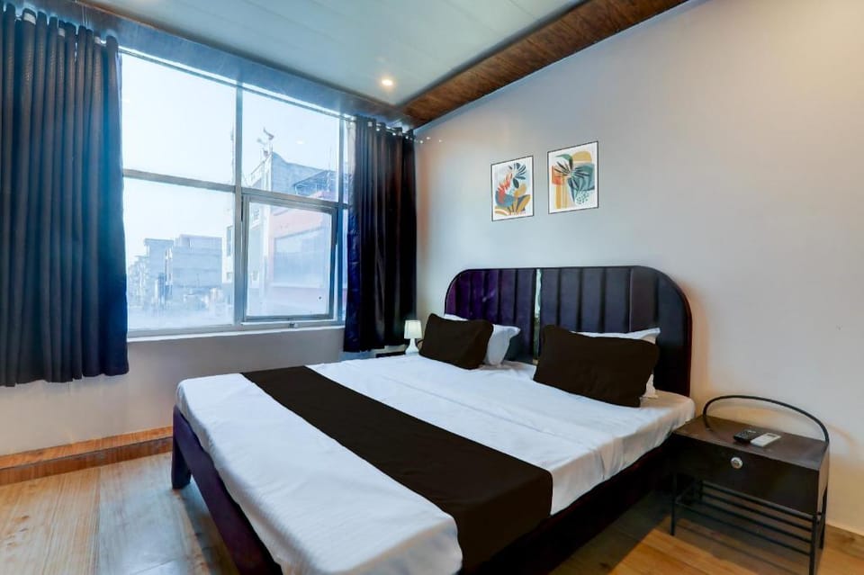 Super Hotel O Aastha Inn Hotel in Lucknow
