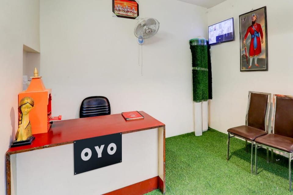 Super Hotel O Aastha Inn Hotel in Lucknow