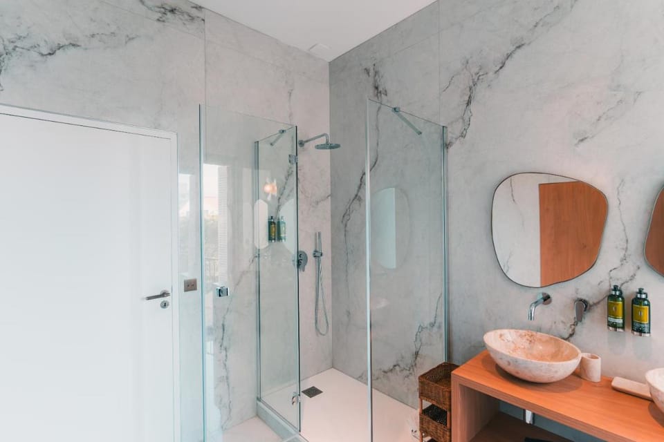 Prestigieux T6 au Vieux Port by Maison Galante Apartment in Marseille