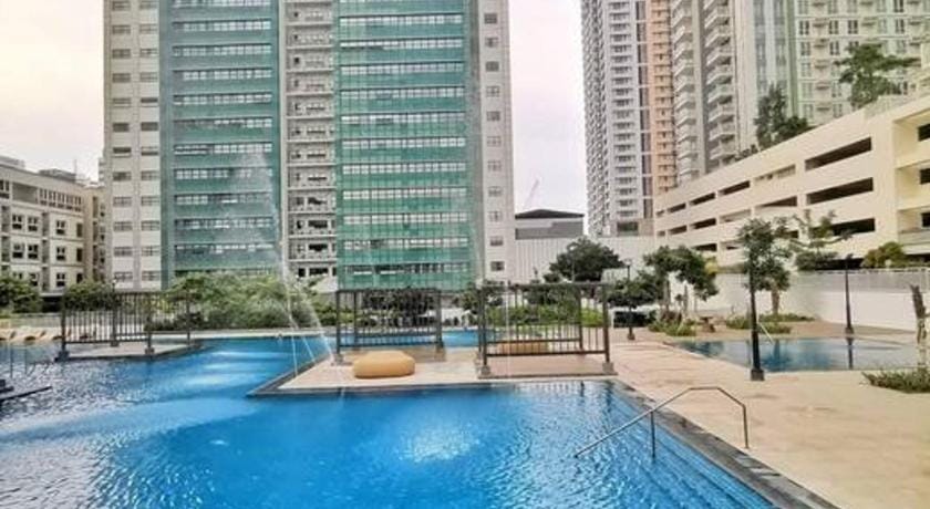 Andrea @ Solinea Ayala Apartment in Lapu-Lapu City