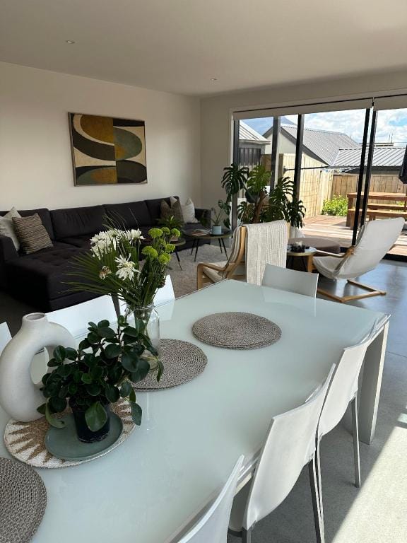 Mountain View with Hot Tub Vacation rental in Otago