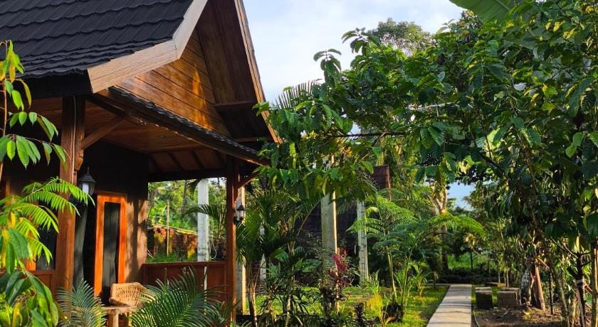 Tetebatu Valley Bungalows Hotel in West Nusa Tenggara, Indonesia