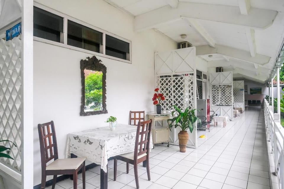 RedDoorz Syariah @ Griya Raharja Klaten Hotel in Special Region of Yogyakarta