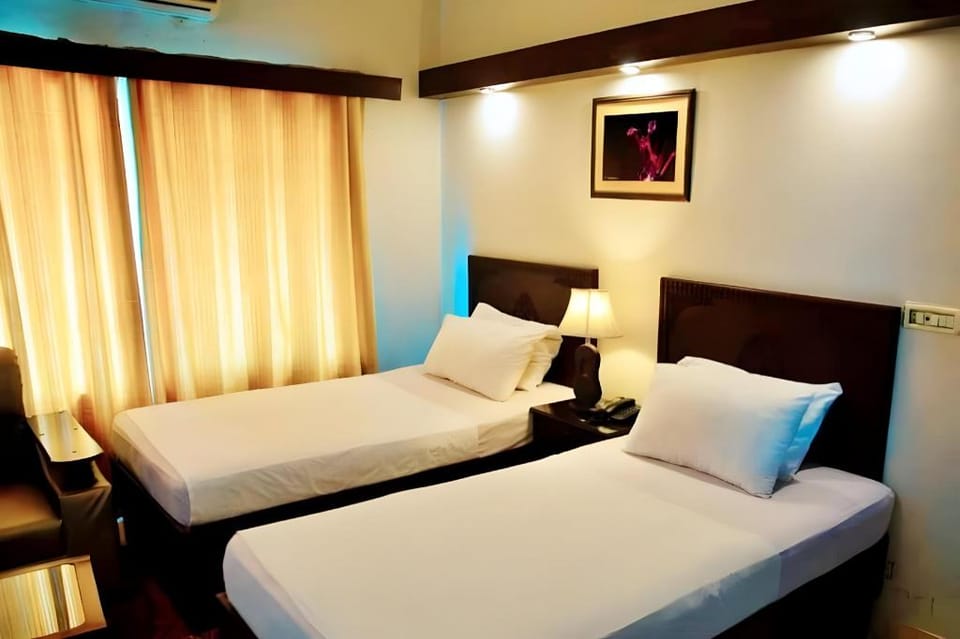 New Chancery Hotel 2 Hotel in Lahore