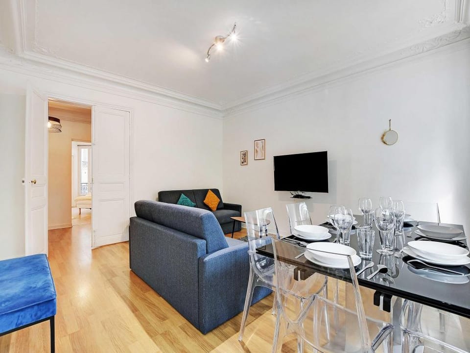 Chic apartment - 3BR10P - Gare de lEstRepublique Apartment in Paris