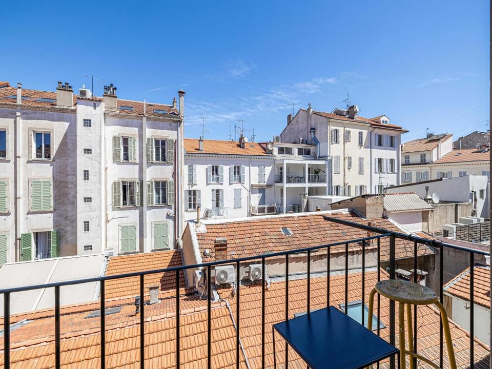 nice apartment with ac - 1bd4p - heart of Cannes Apartment in Cannes
