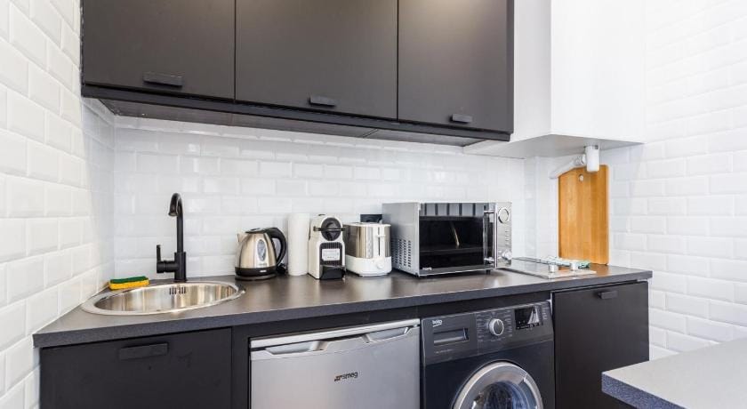 Modern Apt - 1BD4P - BastilleCharonn Apartment in Paris