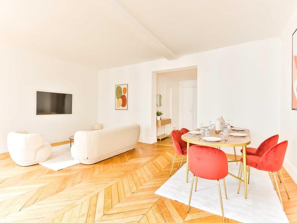 BDR  4P apartment MontmartreMoulin Rouge Apartment in Paris