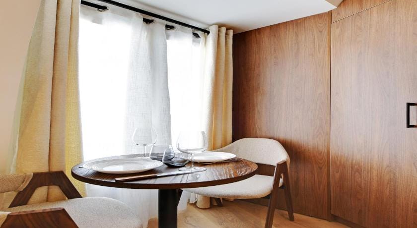 Modern studio - 2P - AC - MadeleineSaint-Lazare Apartment in Paris