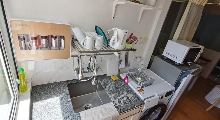 Ampang Hilir Lake View Suite or Rooms Apartment in Federal Territory of Kuala Lumpur