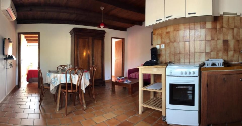 A Rossa Location Apartment in Sari-Solenzara