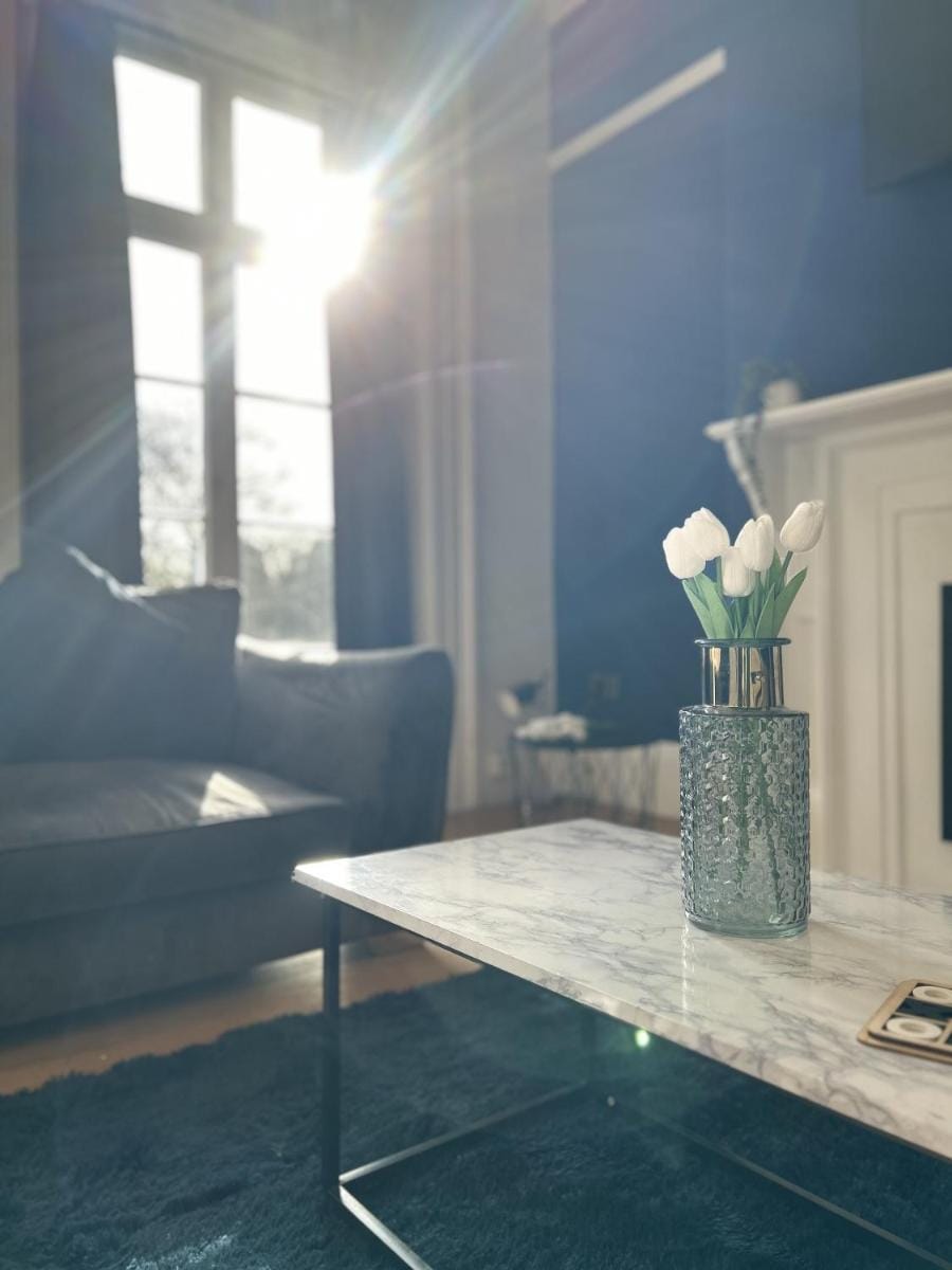 Grimsby Central Luxury 2 Bedrooms, Sleeps 3 Apartment in Grimsby