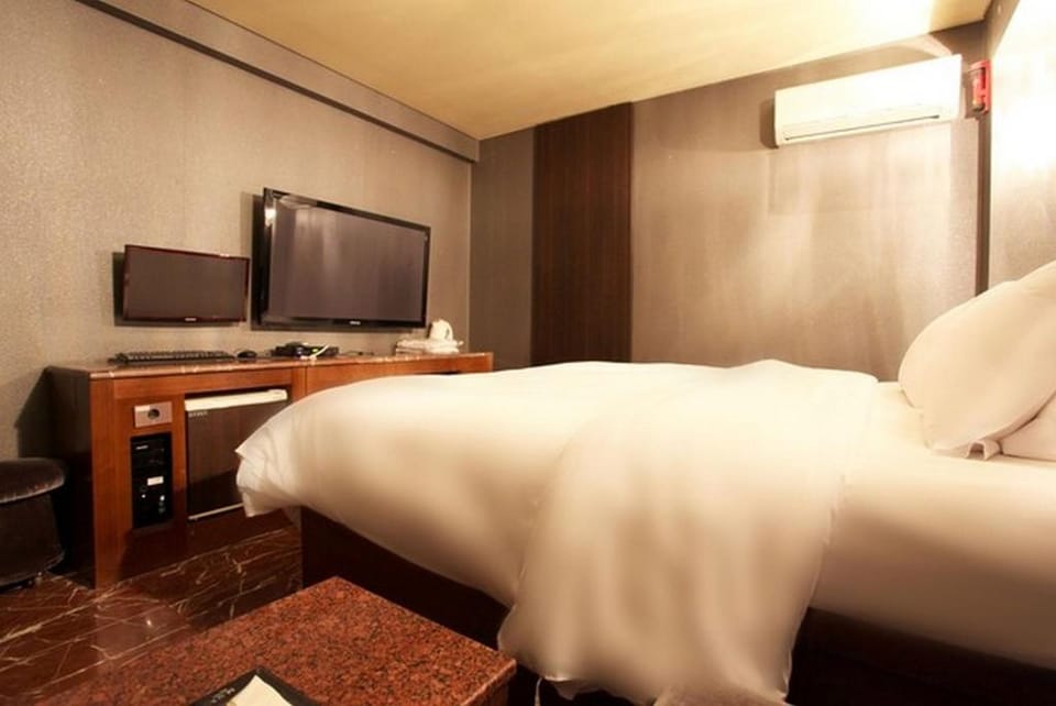 Yeoksam Malta Motel in Seoul