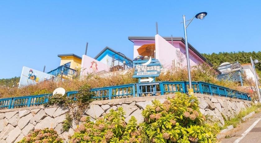 Moonlight 2gram Pool Villa Pension Bed and Breakfast in South Korea
