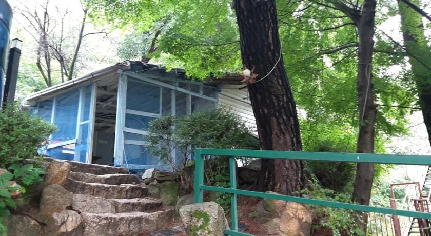 Wolbyeok Town Bed and Breakfast in Seoul