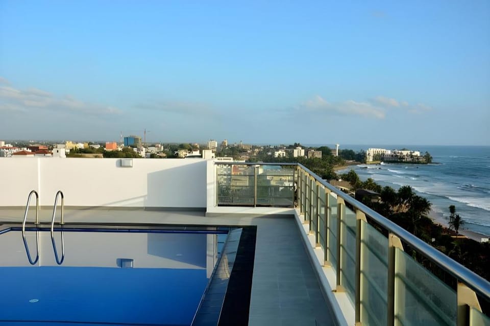 SEA VIEW sanctuary Mount Lavinia Apartment in Dehiwala-Mount Lavinia