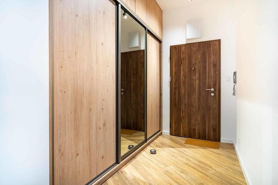 Struga Tower Deep Purple Radom Apartment in Masovian Voivodeship