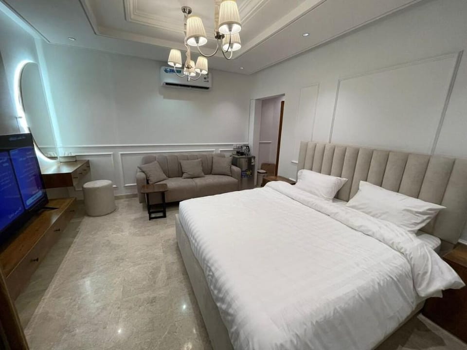 Sanabel Al-Yasmeen 102 Hotel Rooms Apartment in Riyadh