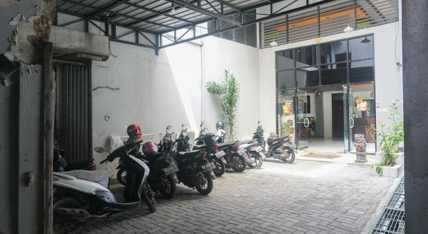 Surya Abadi Guest House Syariah Hotel in Indonesia