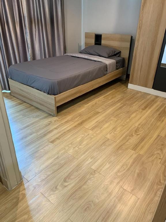 是拉差旅遊公幹兩房很好的位置(L26) Apartment in Chon Buri Changwat