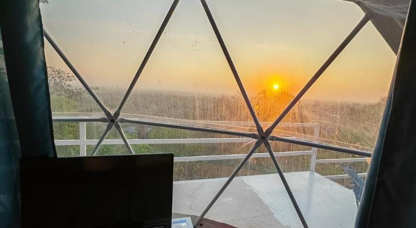 GUNUNG MEDAN GLAMPING  Luxury tent in Kedah