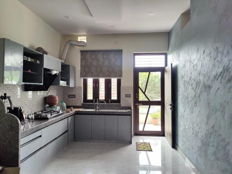 Luxurious & Elegant 1BHK Retreat Apartment in Jaipur