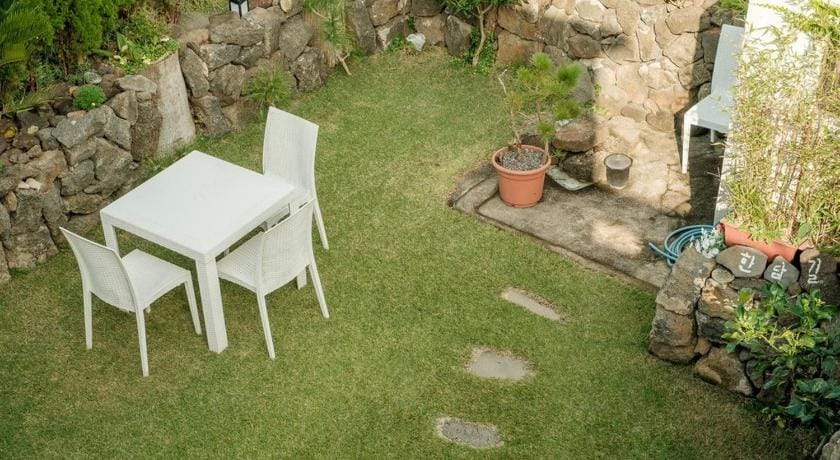 Aewol Handamgil Stay Bed and Breakfast in South Korea
