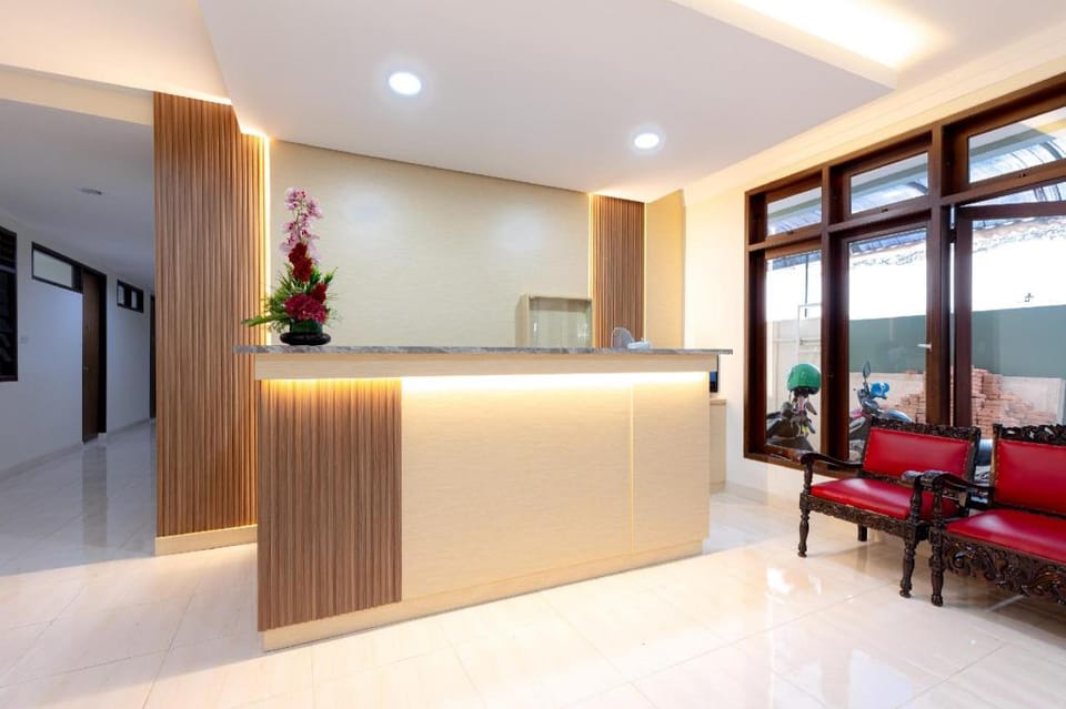 Urbanview Hotel Mitra near Grand Indonesia Hotel in Jakarta