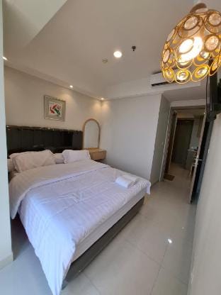Gold coast seaview apartment Apartment in Jakarta