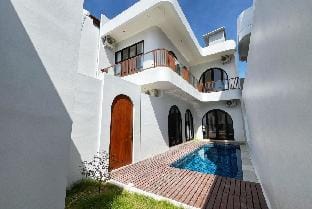 Villa Ferrosa 3BR Kuta Selatan, Nusa Dua benoa Villa in Kuta Selatan