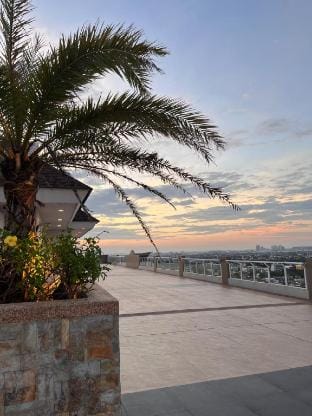BR_1 Condo Near Memorial Park, Parañaque Apartment in Pasay