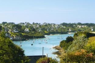 Holiday home in Lannilis near Sea Vacation rental in Saint-Pabu
