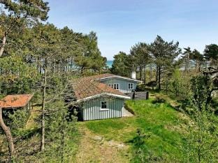 Modern Beachfront Retreat - By Traum Ferienwohnungen Vacation rental in Bornholm