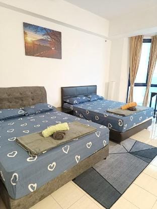Amcorp Suites#3/1-5pax/LRT/PJ/Pool & Gym/YSW Homes Vacation rental in Petaling Jaya