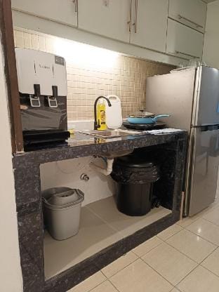 Amcorp Suites#3/1-5pax/LRT/PJ/Pool & Gym/YSW Homes Vacation rental in Petaling Jaya