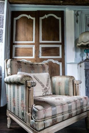Gîtes Le Vieux Vinzelles : 'Les Tilleuls' Apartment in Auvergne-Rhône-Alpes
