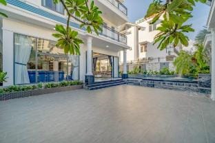 Luxury Diamond Villa 2 cạnh biển Villa in Vung Tau