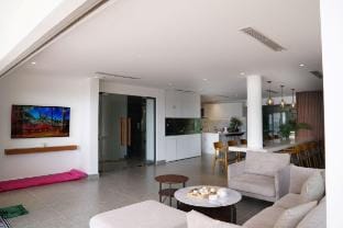 Vip Villa 12 Rooms - Sea View - Room Karaoke Free Villa in Vung Tau