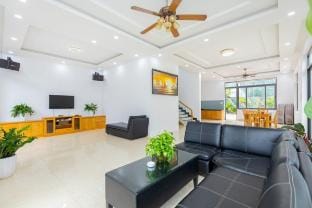 Minh Phuoc Villa - Biển Bãi Sau - 100M To Beach Villa in Vung Tau