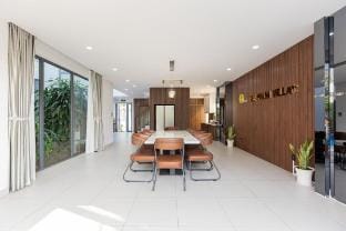 Palm Villa R1 - Lying By The Sea Villa in Vung Tau