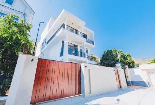 298 Villa Near Beach Bãi Sau - Room Karaoke Free Villa in Vung Tau